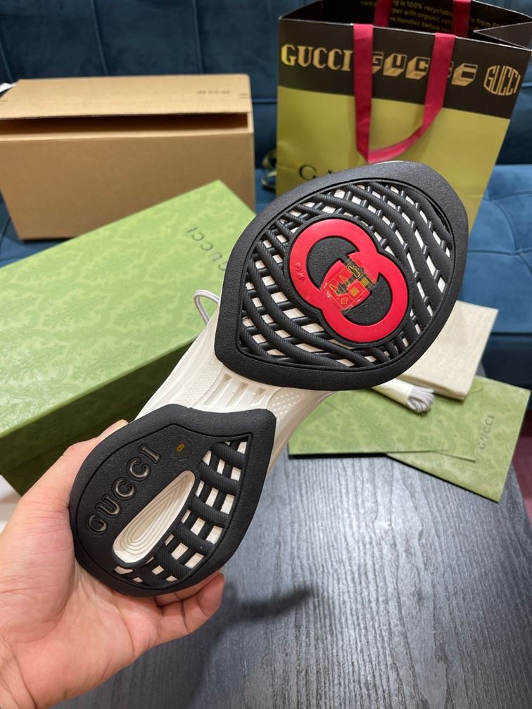 GUCCI RUN SNEAKER - GCC104
