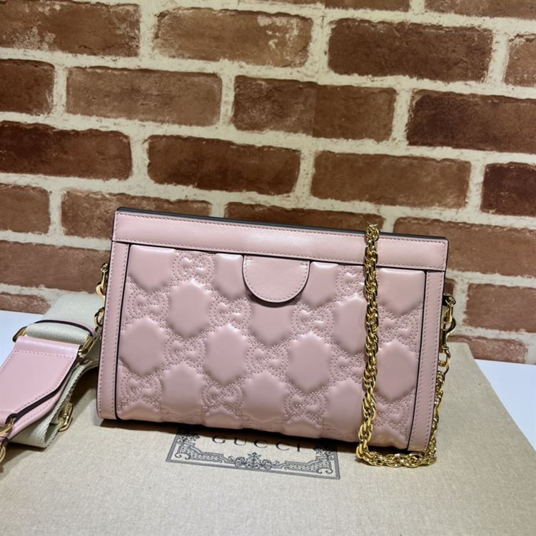 GUCCI SMALL GG QUILTED LEATHER BAG IN PINK