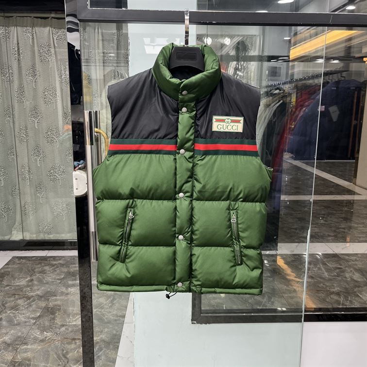 GUCCI WEB STRIPE PADDED DOWN GILET - GCJ026