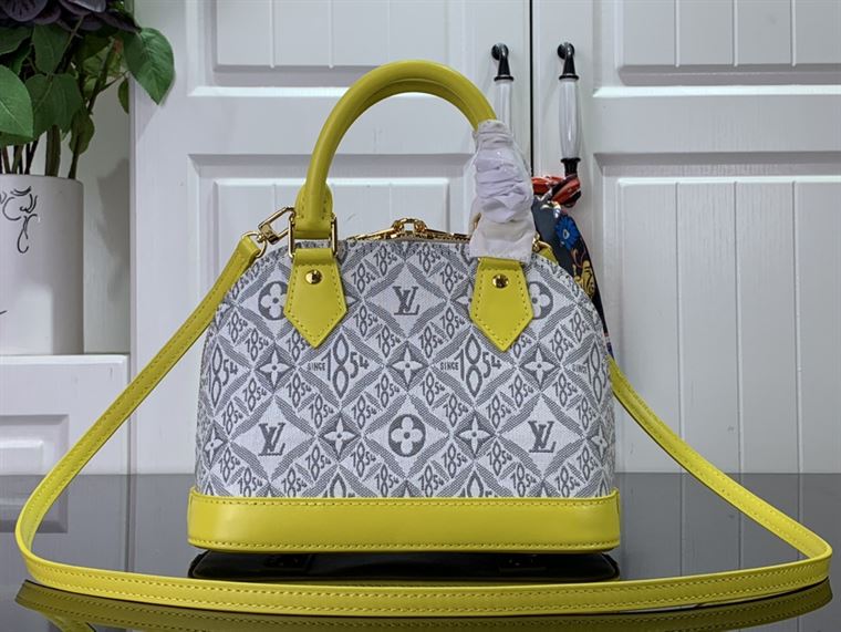 LOUIS VUITTON ALMA BB White Yellow
