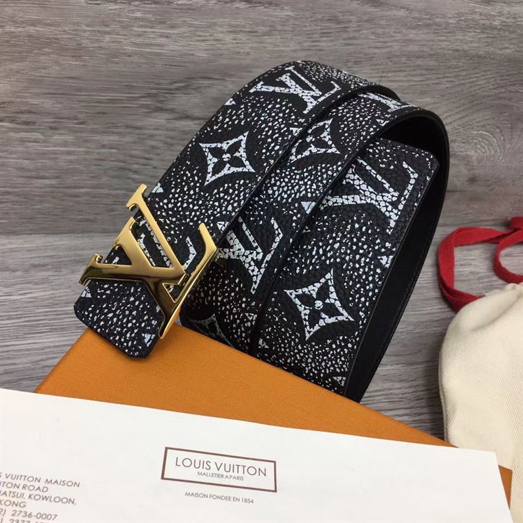 LOUIS VUITTON BELT - LBE034