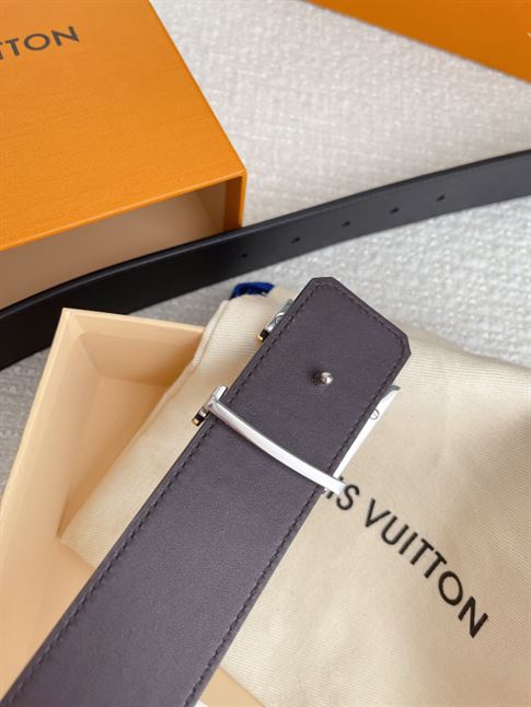 LOUIS VUITTON BELT - LBE067