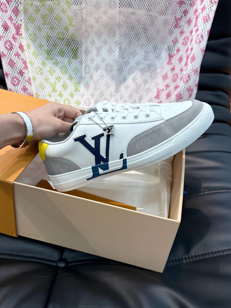 LOUIS VUITTON CHARLIE SNEAKER - LVS154