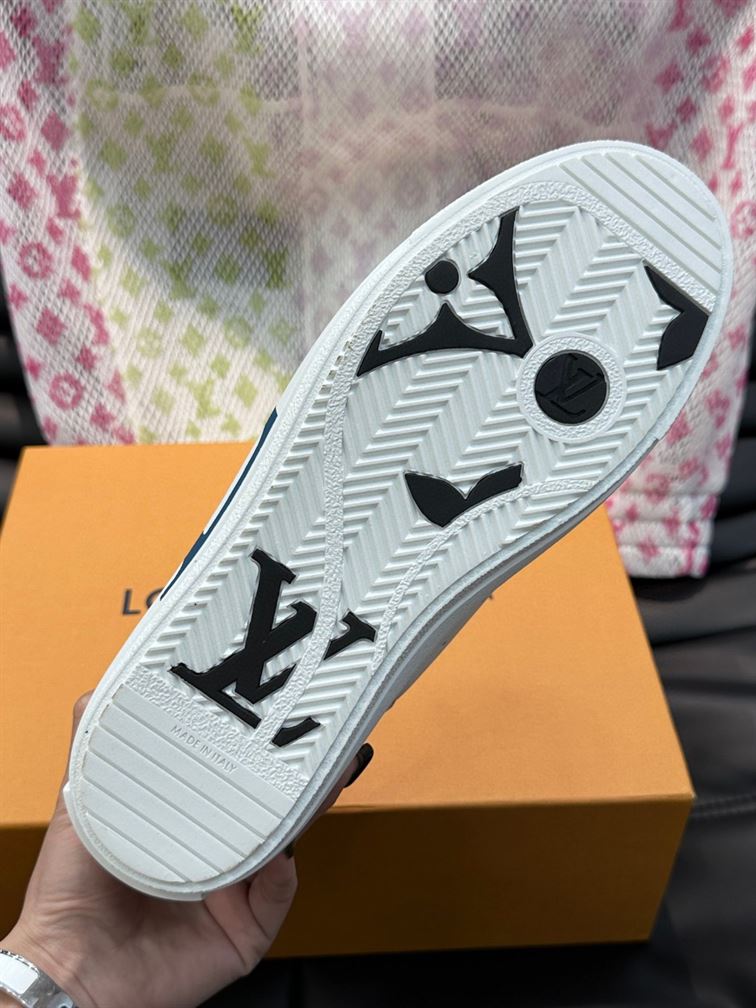 LOUIS VUITTON CHARLIE SNEAKER - LVS154