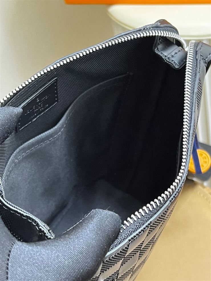 LOUIS VUITTON DISCOVERY MESSENGER BB DAMIER INFINI - LVB043