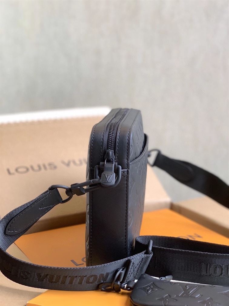 LOUIS VUITTON DOU MESSENGER BLACK - LVB040