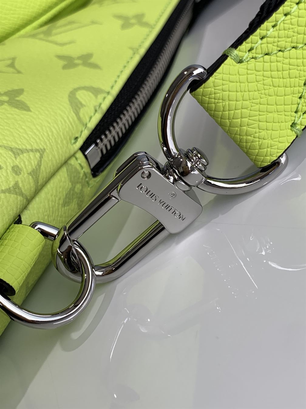 LOUIS VUITTON DUO SLING BAG TAIGARAMA - LVB061