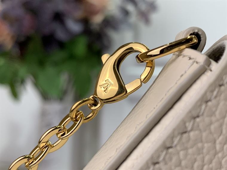 LOUIS VUITTON FELICIE POCHETTE MONOGRAM EMPREINTE LEATHER