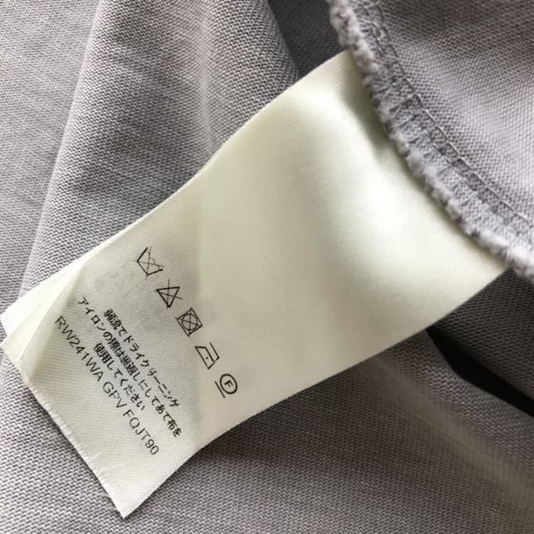 LOUIS VUITTON GRAPHIC LV SIGNATURE T-SHIRT - LVTS071