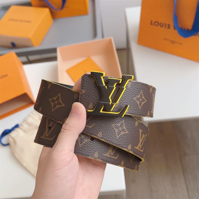 LOUIS VUITTON INITIALES 40MM REVERSIBLE MONOGRAM MACASSAR CANVAS - LBE061