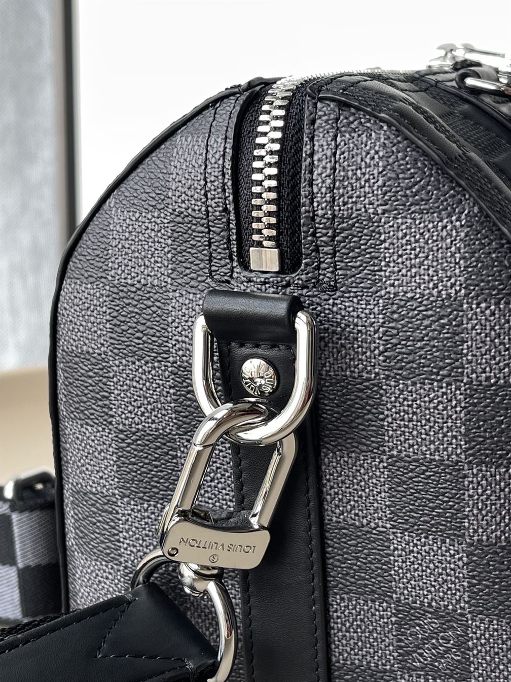 LOUIS VUITTON LV CITY KEEPALL BAG - LVB068