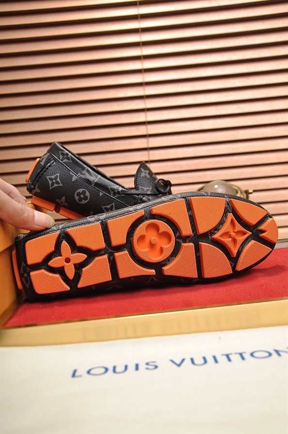 LOUIS VUITTON LV DRIVER MOCASSIN - VL032