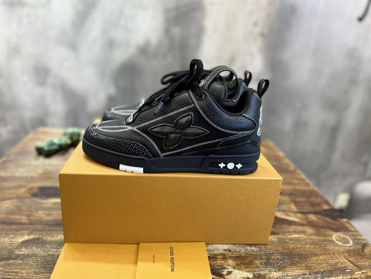 LOUIS VUITTON LV SKATE SNEAKER - LVS152