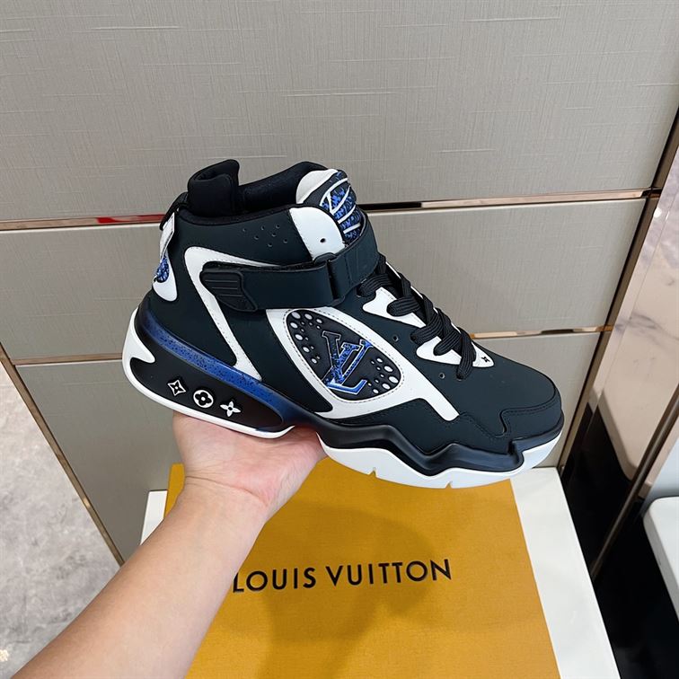 LOUIS VUITTON LV TRAINER 2 SNEAKER - LVS055