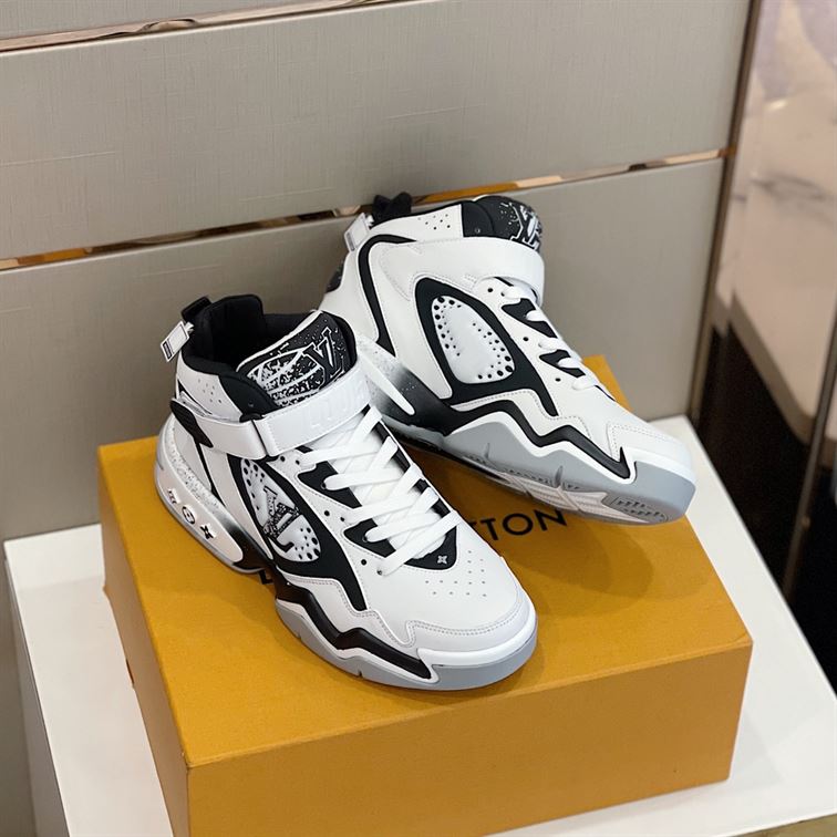 LOUIS VUITTON LV TRAINER 2 SNEAKER - LVS056