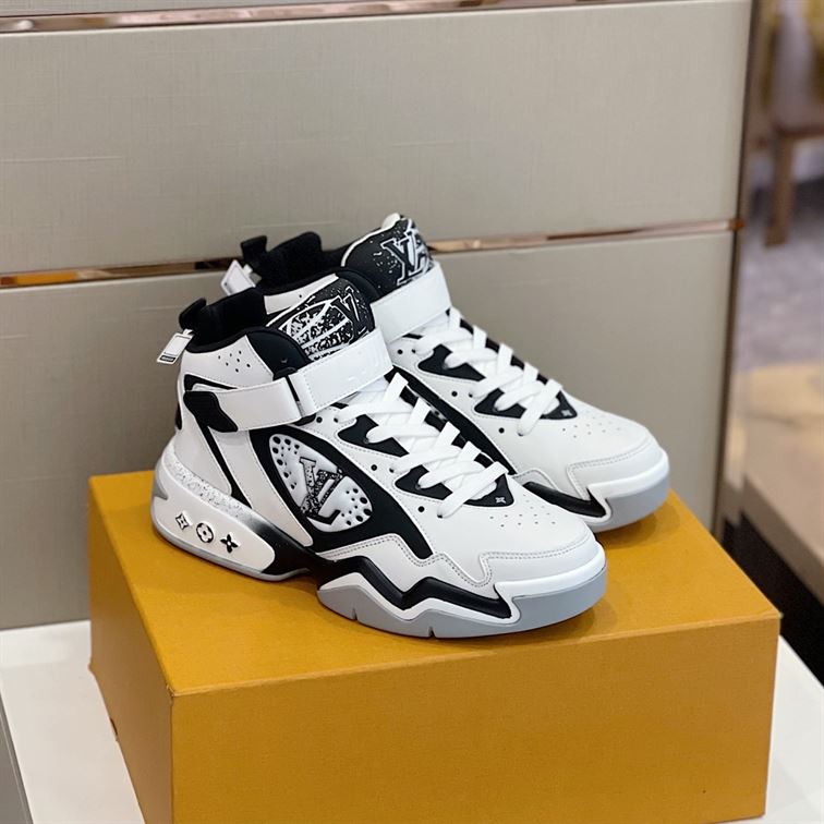 LOUIS VUITTON LV TRAINER 2 SNEAKER - LVS056