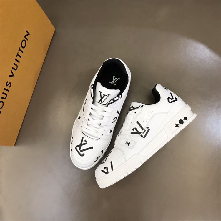 LOUIS VUITTON LV TRAINER SNEAKER - LVS054
