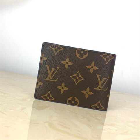 LOUIS VUITTON LVXNBA MULTIPLE WALLET