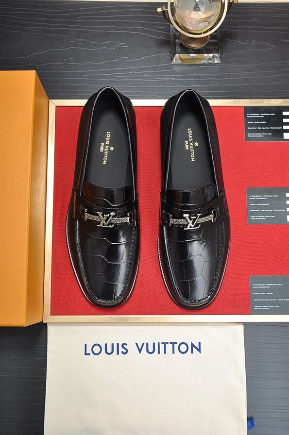 LOUIS VUITTON MAJOR LOAFER - VL001