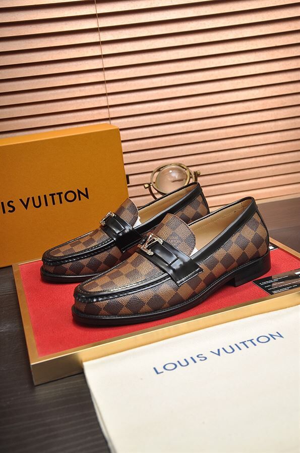 LOUIS VUITTON MAJOR LOAFER - VL003