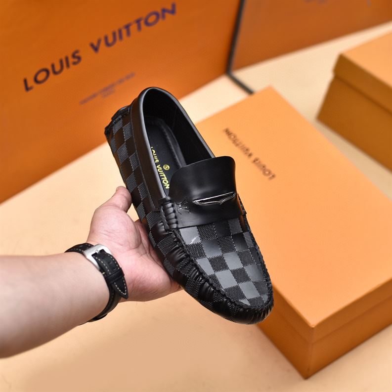 LOUIS VUITTON MOCCASIN - VL023