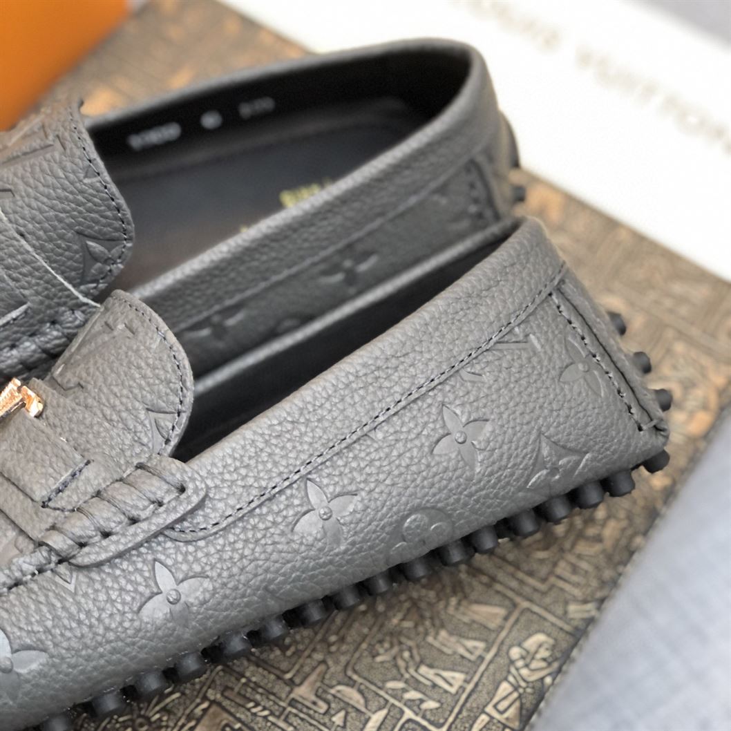 LOUIS VUITTON MOCCASIN - VL026