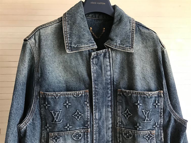 LOUIS VUITTON MONOGRAM DENIM JACKET - LVC040