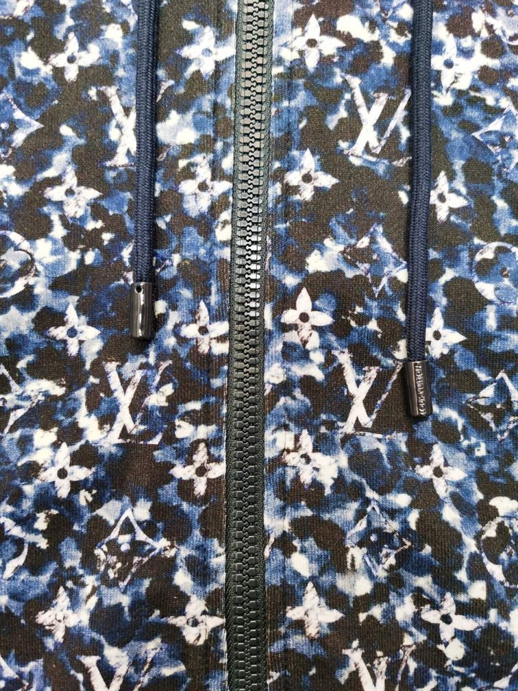 LOUIS VUITTON MONOGRAM ZIP THROUGH COTTON HOODIE - LVH057