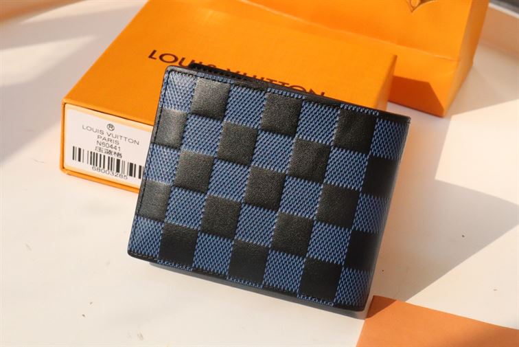 LOUIS VUITTON MULTIPLE WALLET