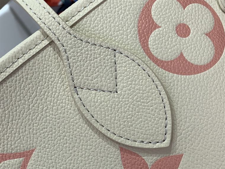 LOUIS VUITTON NEVERFULL MM BICOLOR MONOGRAM