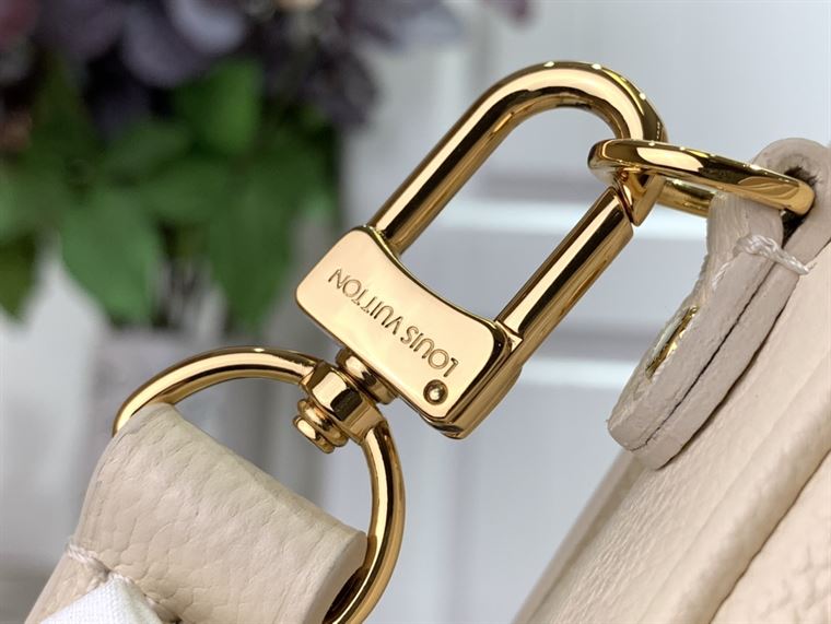 LOUIS VUITTON POCHETTE METIS MONOGRAM EMPREINTE LEATHER