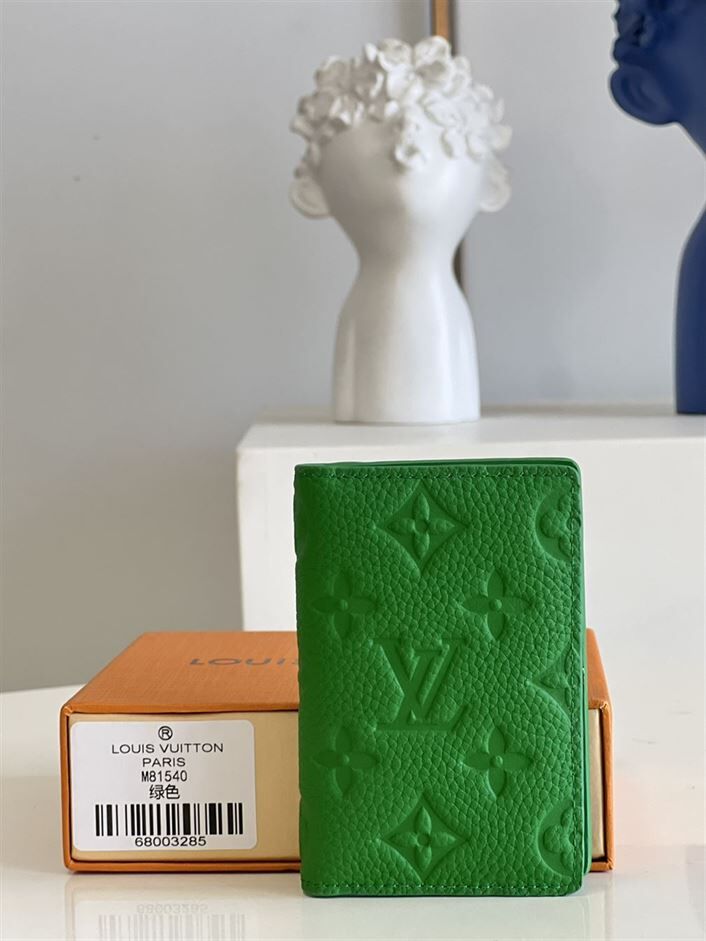 LOUIS VUITTON POCKET ORGANIZER IN GREEN MONOGRAM TAURILLON