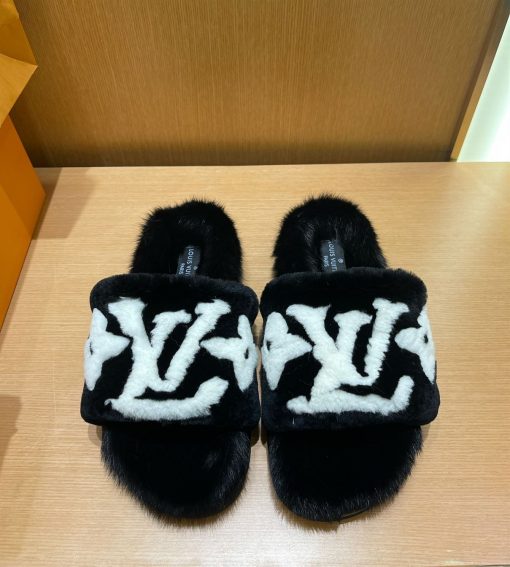 LOUIS VUITTON POOL PILLOW COMFORT MULES - LVSD053