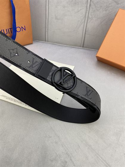 LOUIS VUITTON REVERSIBLE BELT CIRCLE - LBE070