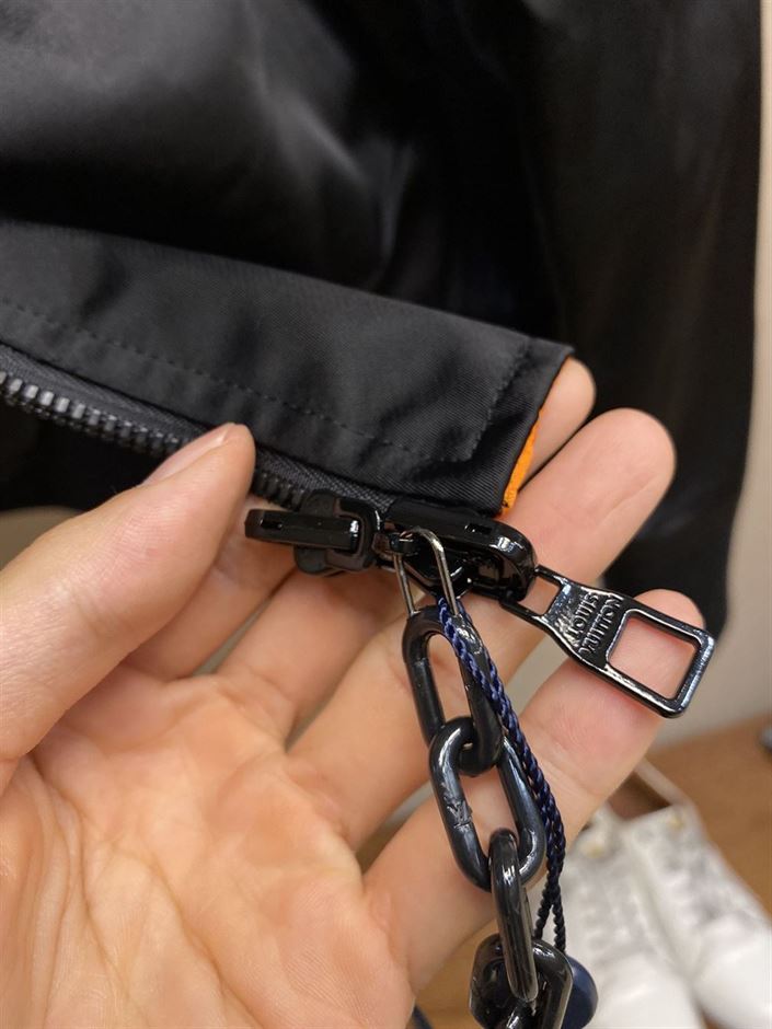 LOUIS VUITTON REVERSIBLE SUMMER BOMBER JACKET - LVC026