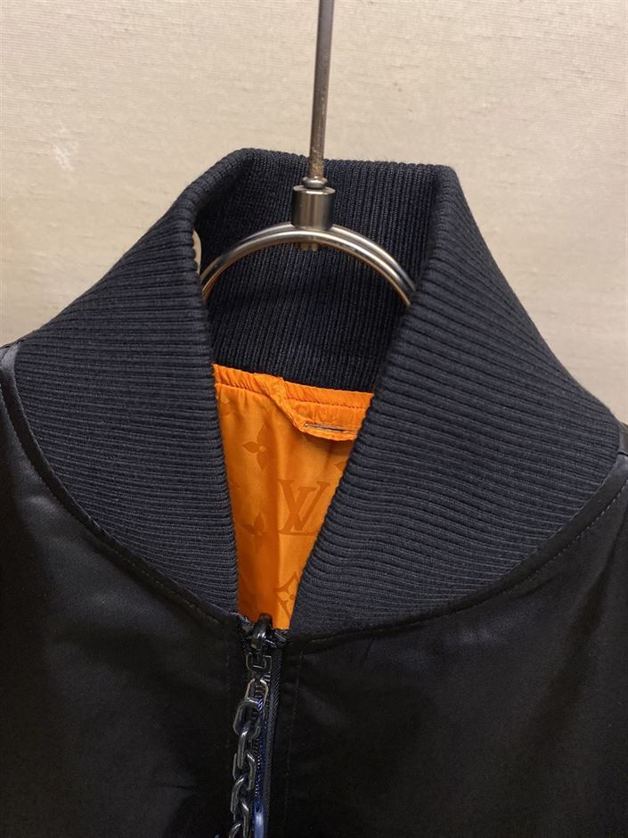 LOUIS VUITTON REVERSIBLE SUMMER BOMBER JACKET - LVC026