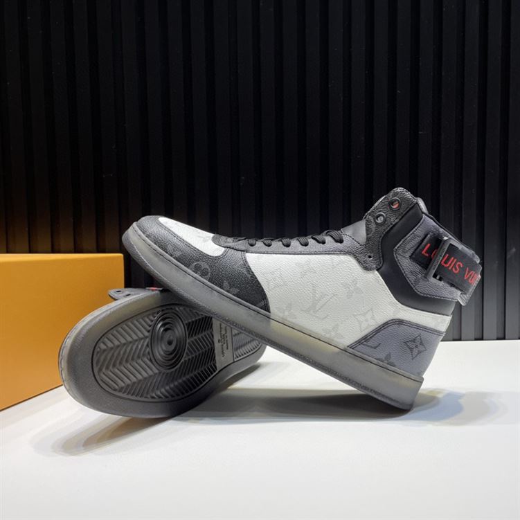 LOUIS VUITTON RIVOLI BOOTS - LVS047