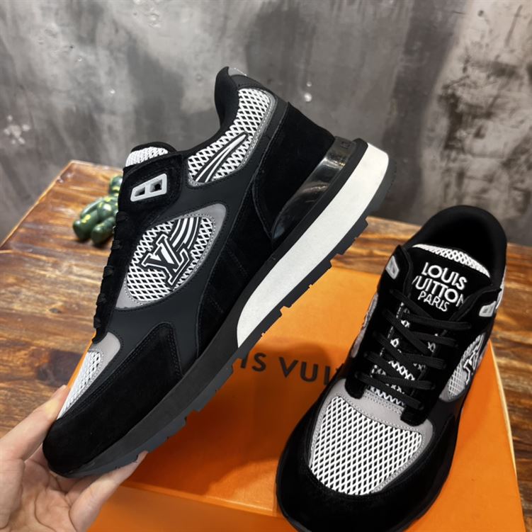LOUIS VUITTON RUN AWAY SNEAKER - LVS050