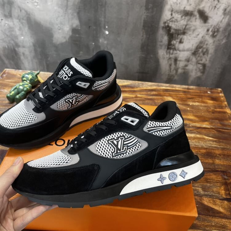LOUIS VUITTON RUN AWAY SNEAKER - LVS050