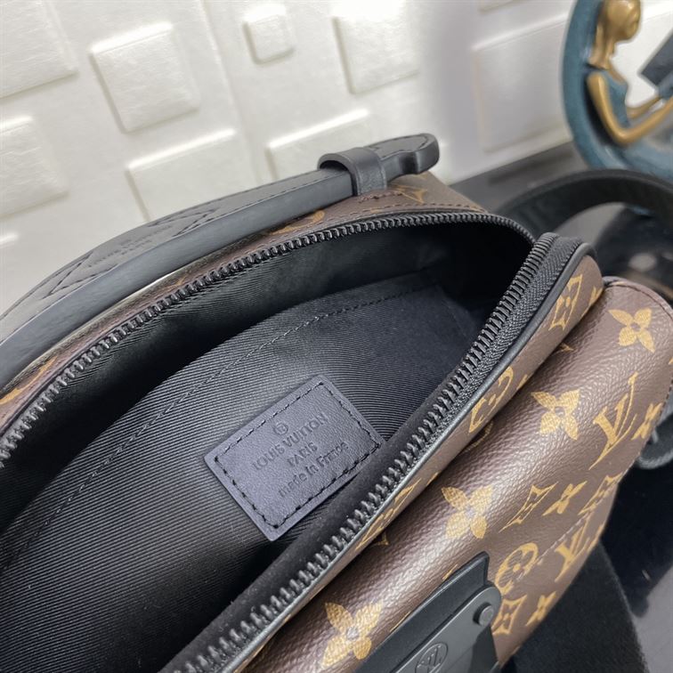 LOUIS VUITTON S LOCK MESSENGER MONOGRAM MACASSAR - LVB046