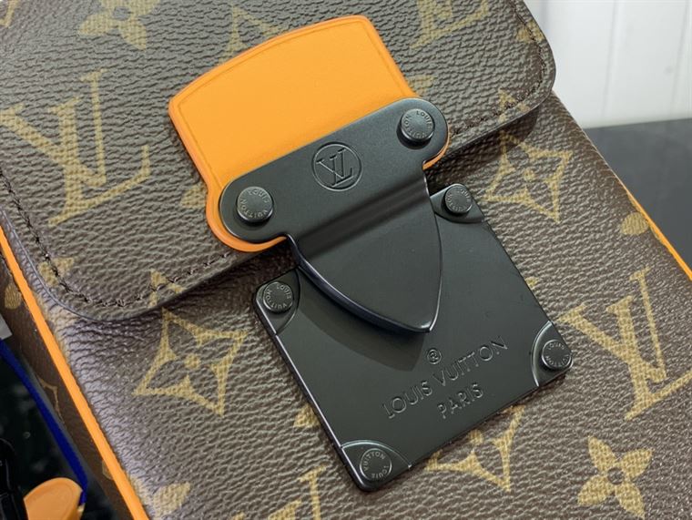 LOUIS VUITTON S LOCK VERTICAL WEARABLE WALLET - LVB057
