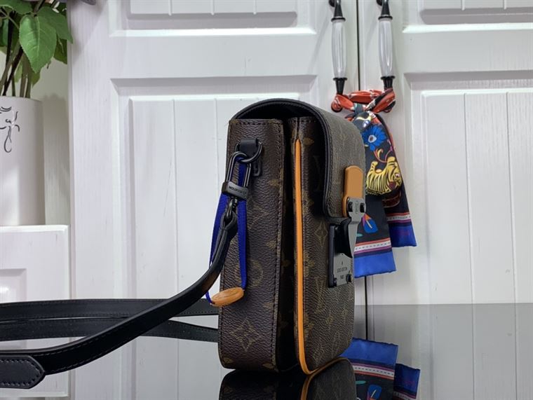 LOUIS VUITTON S LOCK VERTICAL WEARABLE WALLET - LVB057