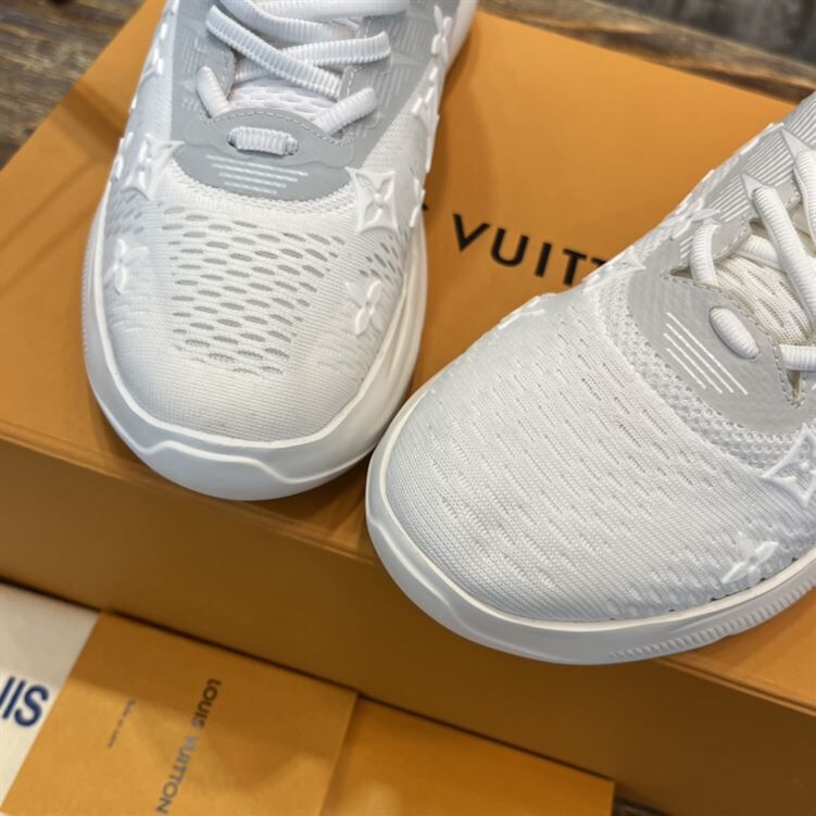 LOUIS VUITTON SHOW UP SNEAKER - LVS088