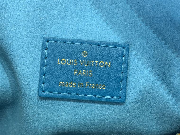 LOUIS VUITTON SIDE TRUNK Blue