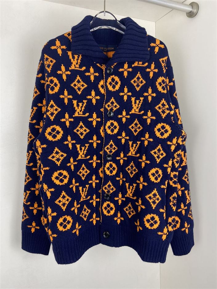 LOUIS VUITTON SIGNATURE CARDIGAN - LVH038
