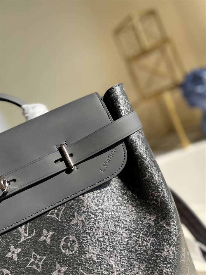 LOUIS VUITTON STEAMER BACKPACK - LVB037