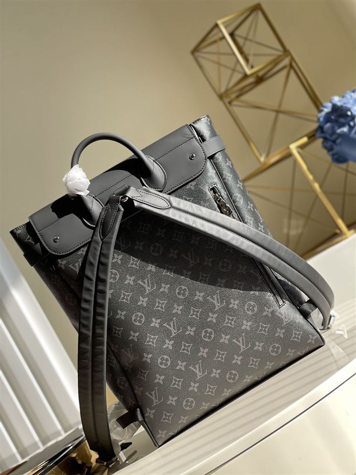 LOUIS VUITTON STEAMER BACKPACK - LVB037