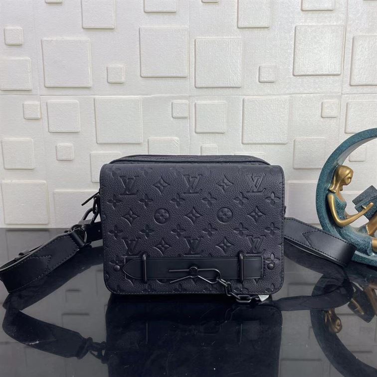 LOUIS VUITTON STEAMER MESSENGER TAURILLON MONOGRAM - LVB059