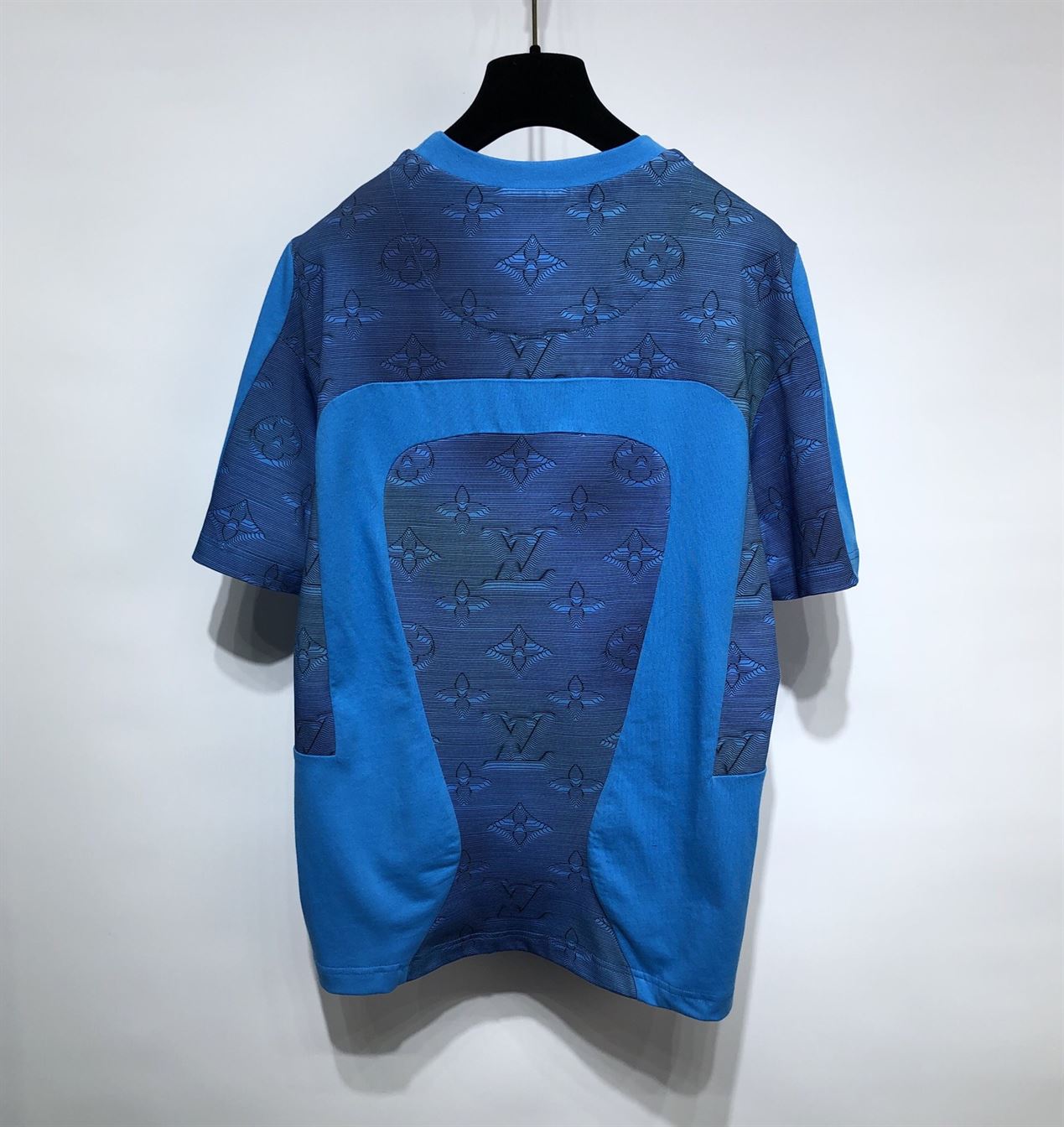 LOUIS VUITTON T-SHIRT - LVTS006