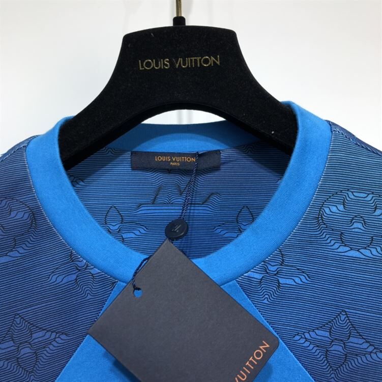 LOUIS VUITTON T-SHIRT - LVTS006